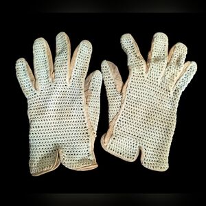 Vintage Cream and Tan Crochet Gloves